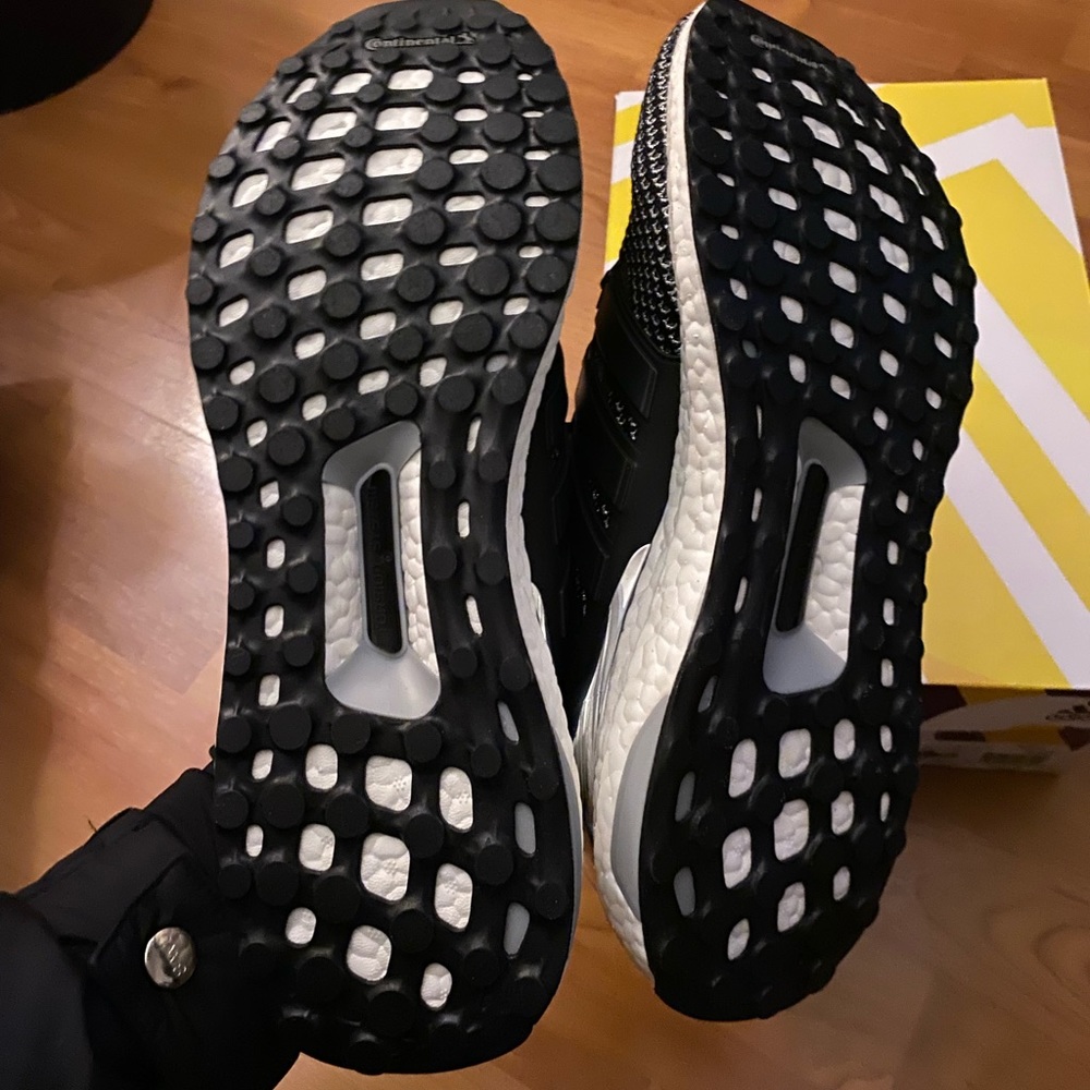 UltraBoost 2.0 LTD Silver Medal Sneakers MENS - Picture 5 of 8